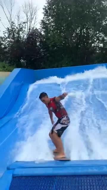 蝴蝶领结